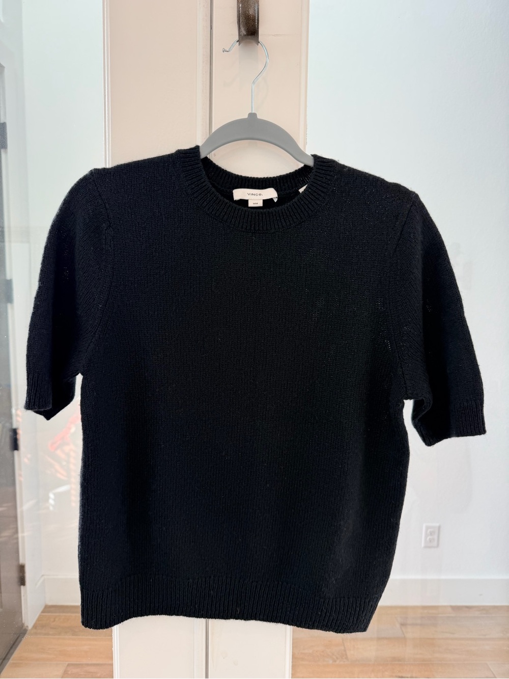 Vince Black Short-Sleeve Crewneck Sweater - Wool Cashmere Blend